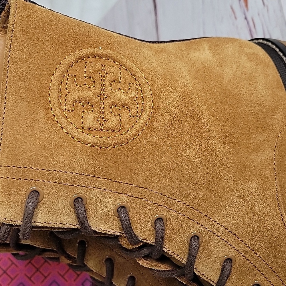 Tory Burch Miller Lug Sole Suede Bootie Size 7 - Picture 2 of 8